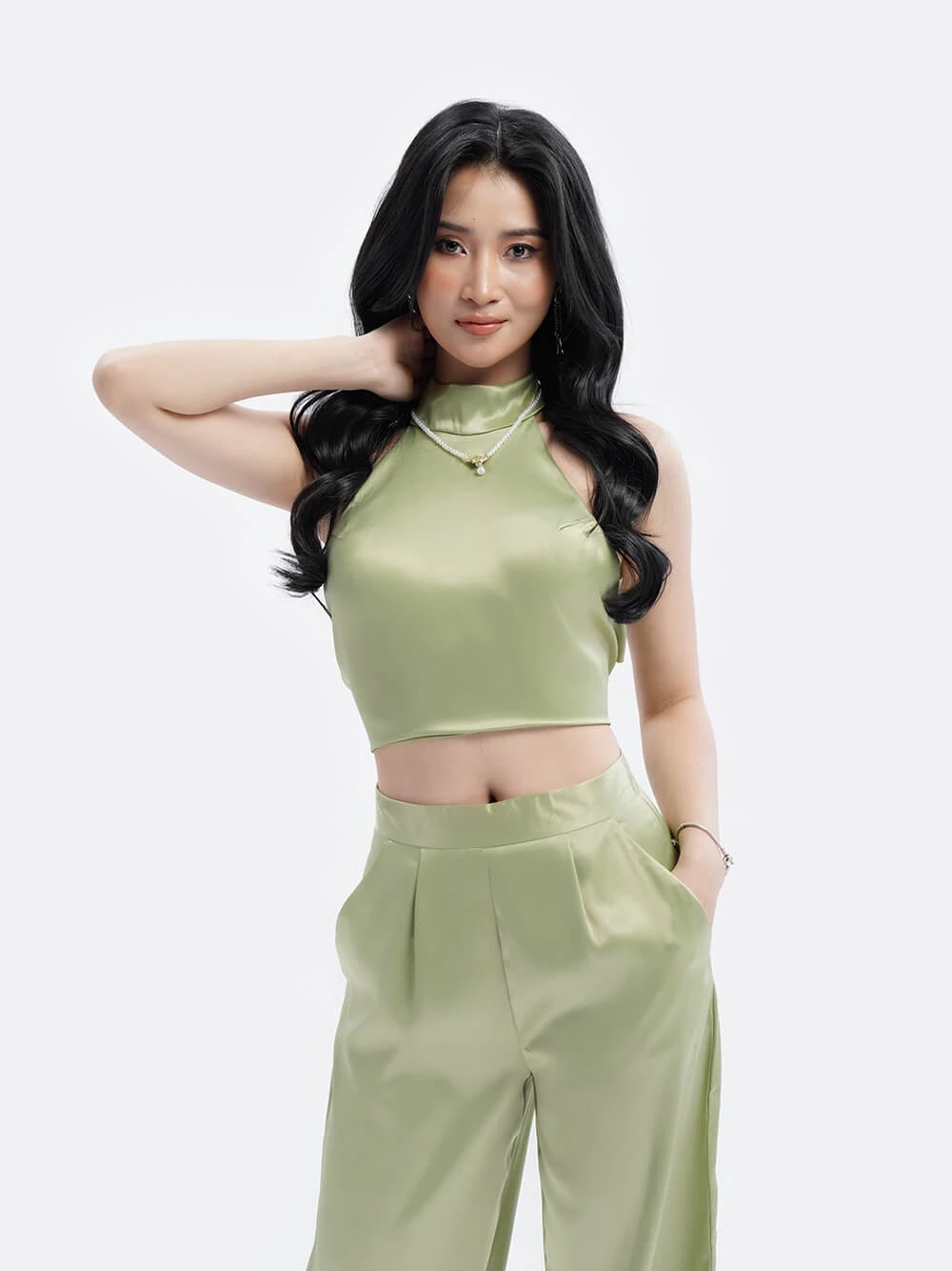 Set áo yếm và quần suông lụa Callia Set – Lụa Là, màu xanh lá – ảnh 4