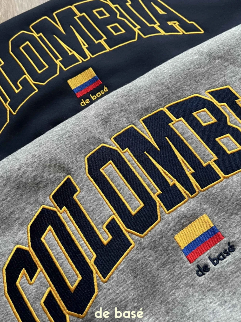COLOMBIA Sweater - Áo Nỉ COLOMBIA Sweater - Áo Nỉ – De Basé – ảnh 4