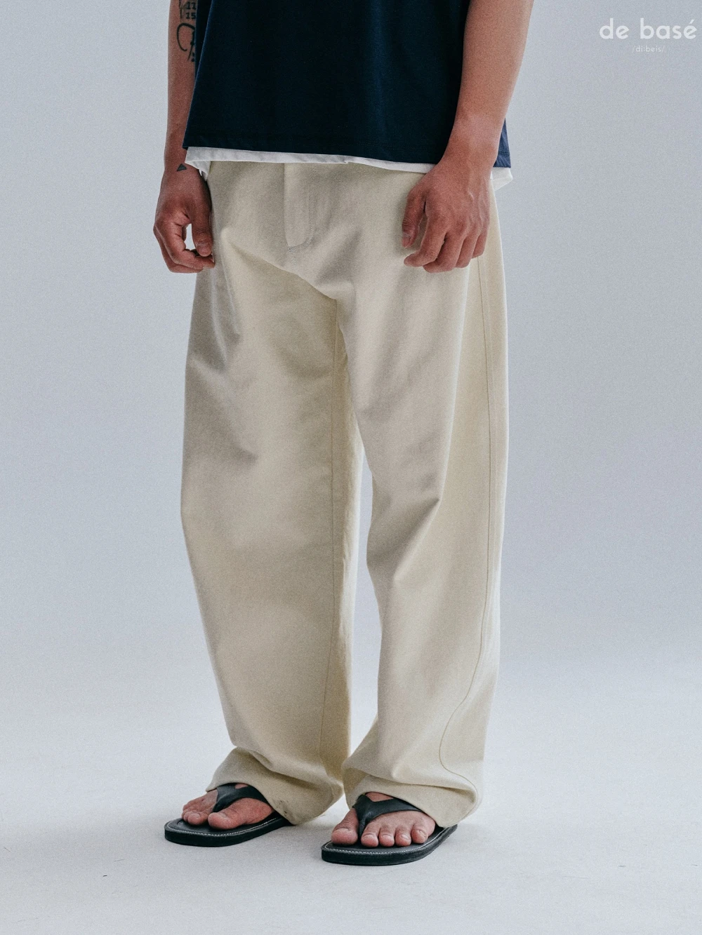 Quần Kaki Ống Cong 4 Màu PANTS 09 - Quần Kaki Ống Cong 4 Màu – De Basé, màu xám chì – ảnh 5