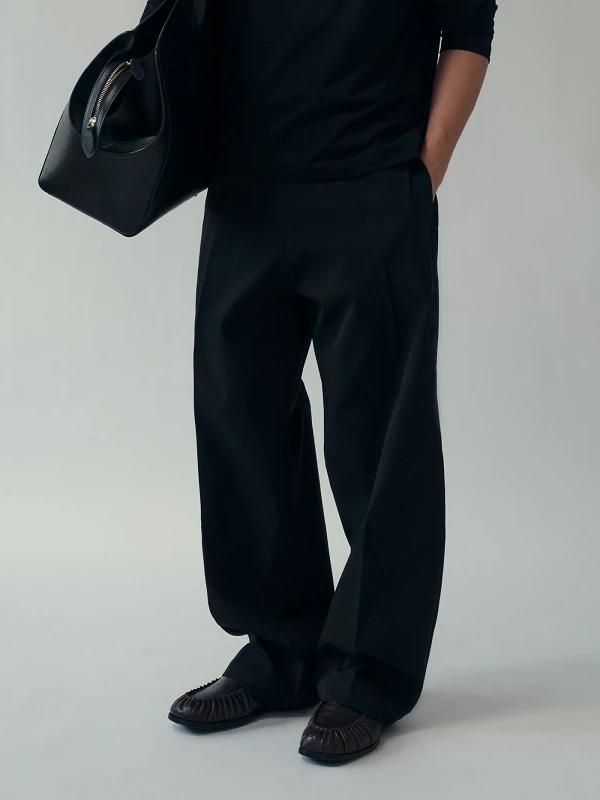 Quần Vải Đen Ống Cong Khóa Zip Sườn TROUSERS 06 - Quần Vải Đen Ống Cong Khóa Zip Sườn – De Basé
