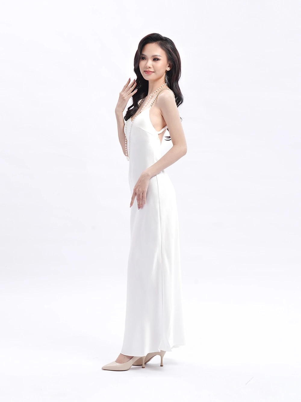 Đầm hai dây phối dây kim loại Hercule Dress – Lụa Là, màu trắng – ảnh 5