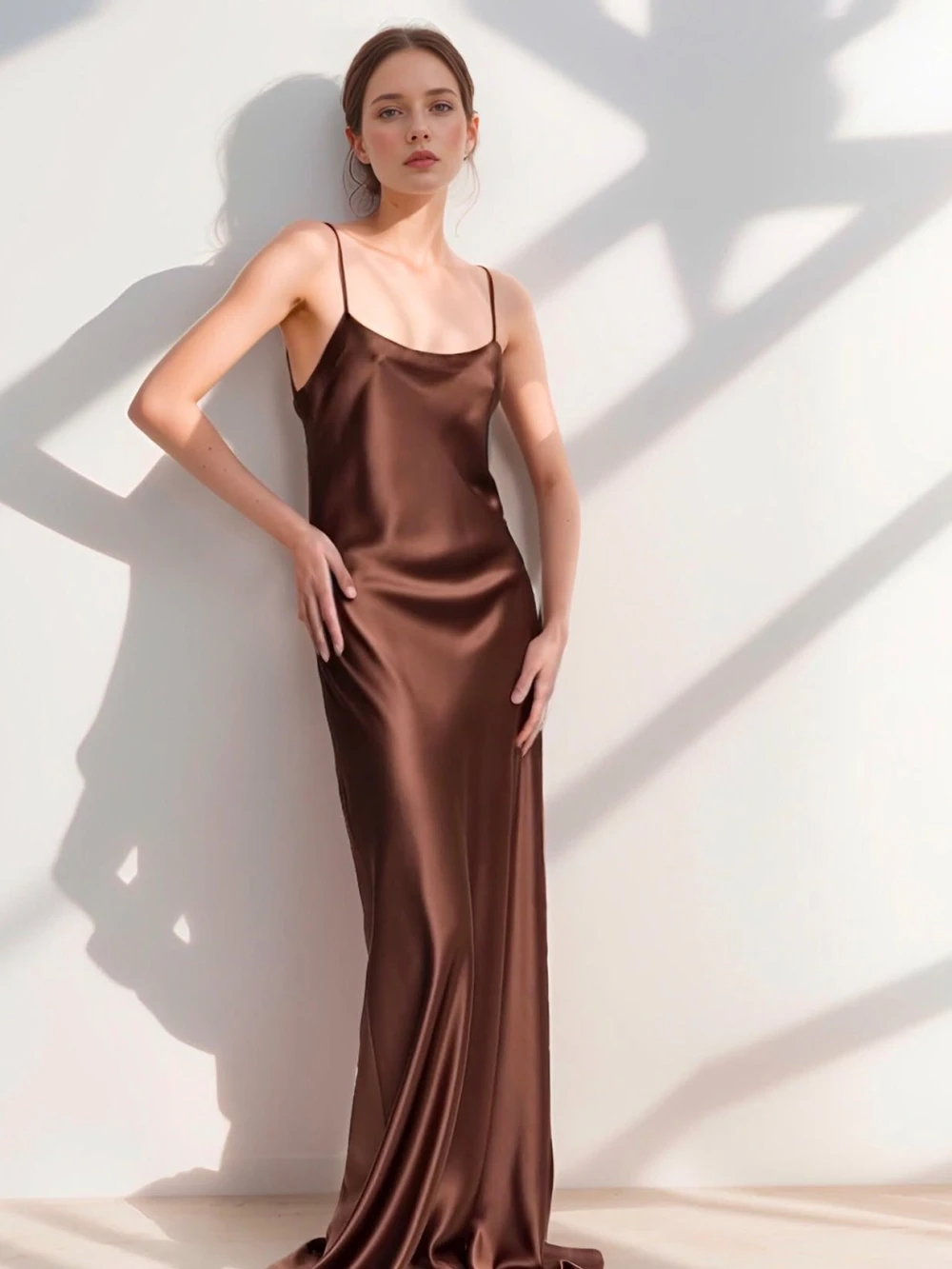 Đầm lụa hai dây cổ đổ, hở lưng, dáng suông dài Luna Dress – Lụa Là, màu nâu – ảnh 2