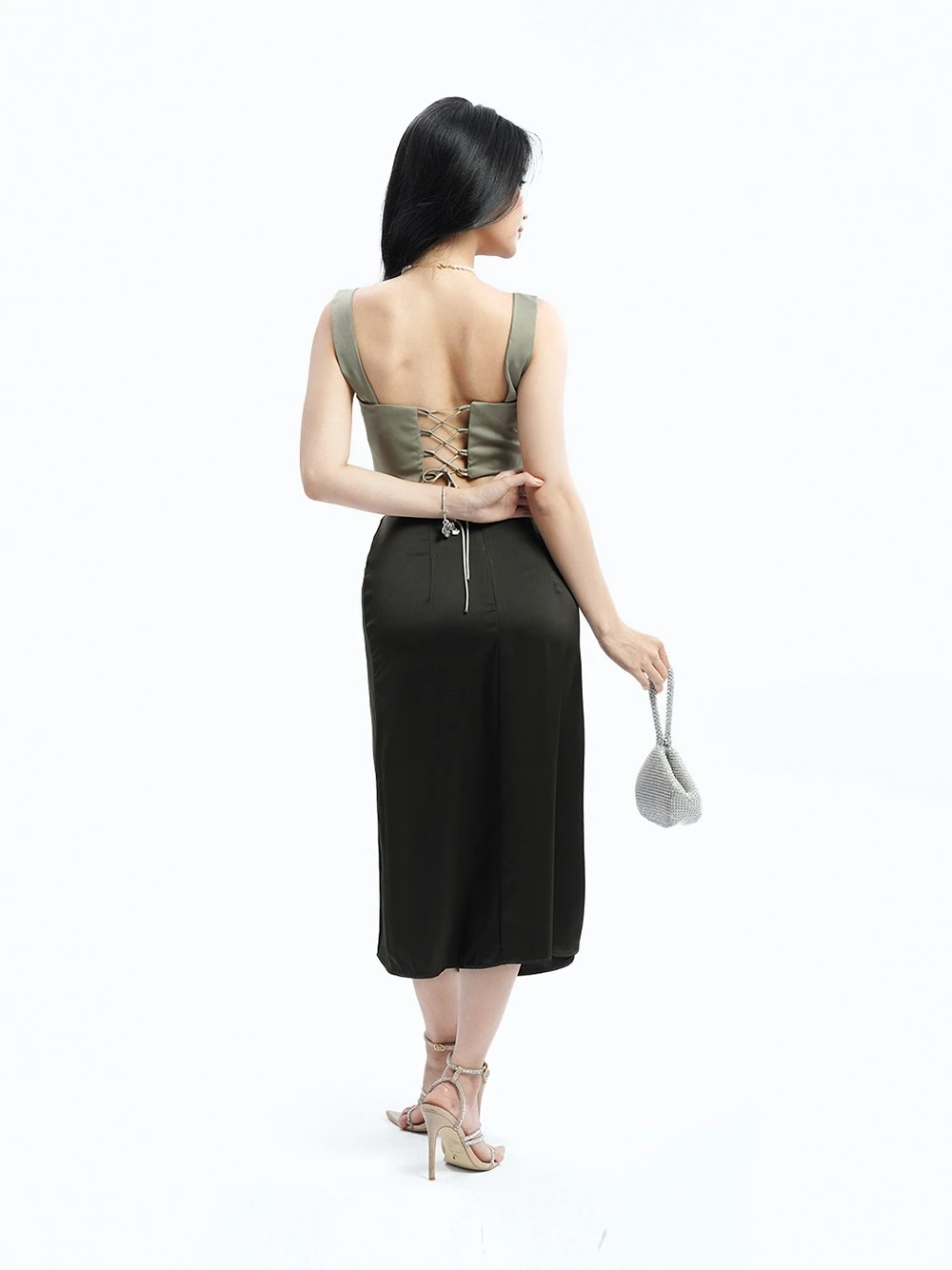 Chân váy lụa midi dáng dài qua gối Menaly Skirt – Lụa Là, màu xanh nhớt – ảnh 27