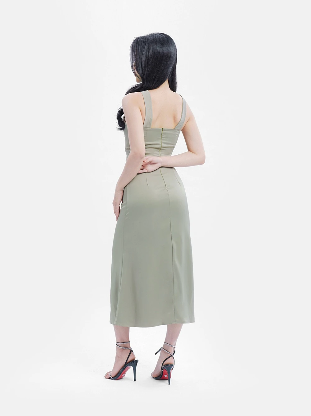 Đầm dạ hội cổ chéo Ouranos Dress – Lụa Là, màu xanh rêu – ảnh 10