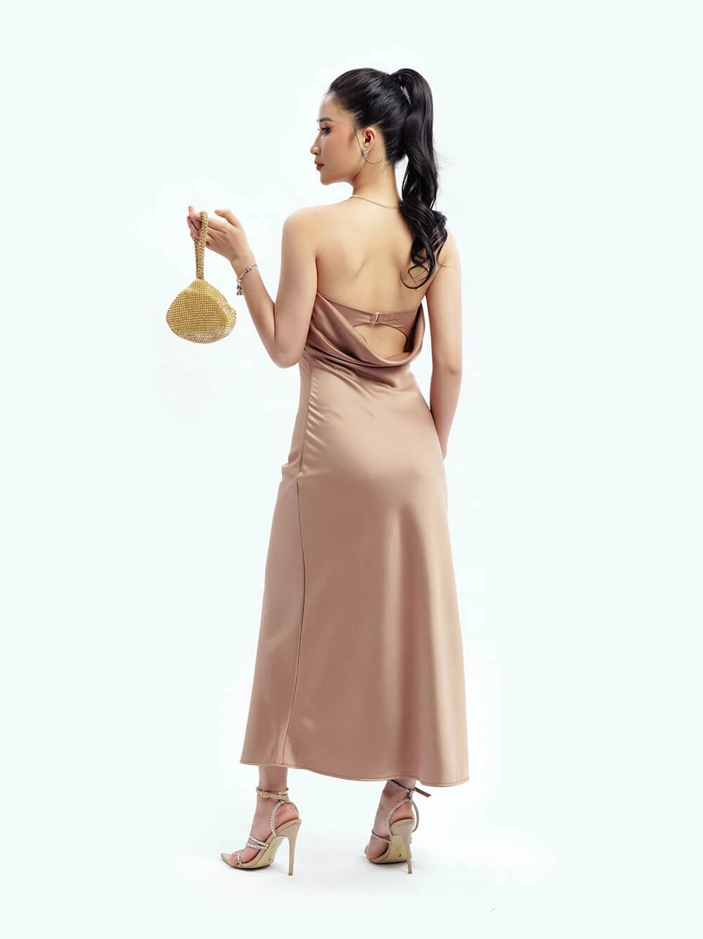 Đầm dạ hội lụa cúp ngực, lưng đổ, dáng dài Sophie Dress – Lụa Là, màu nâu – ảnh 9